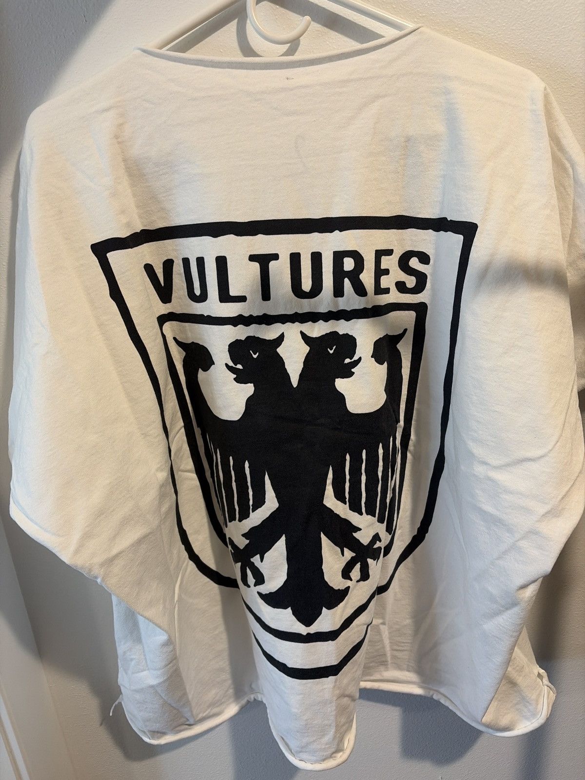 Yeezy Kanye West Ye Vultures Box White Tee SZ 2