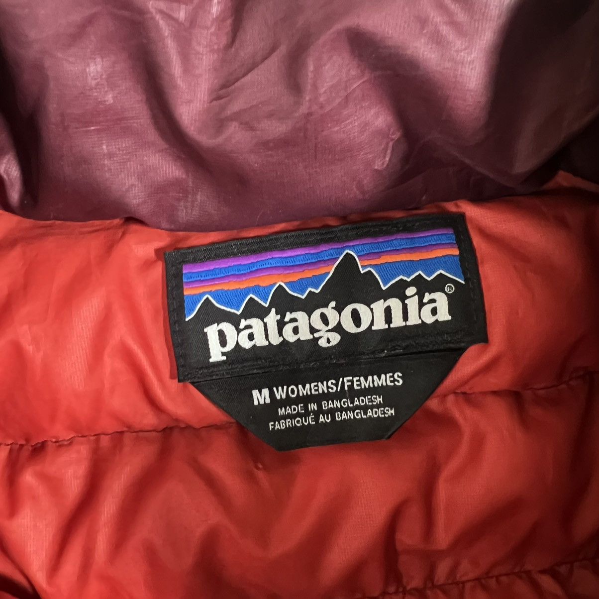 Patagonia Patagonia Women's Down Sweater Puffer Jacket Deep Plum Size M / US 6-8 / IT 42-44 - 6 Thumbnail