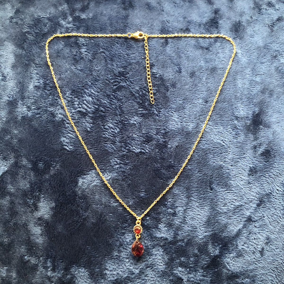 Handmade Handcrafted vintage faceted red glass dangle necklace Size ONE SIZE - 5 Thumbnail