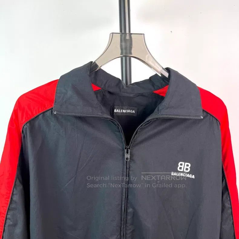 Balenciaga Balenciaga Logo Pattern Patched Jacket Size US S / EU 44-46 / 1 - 3 Thumbnail