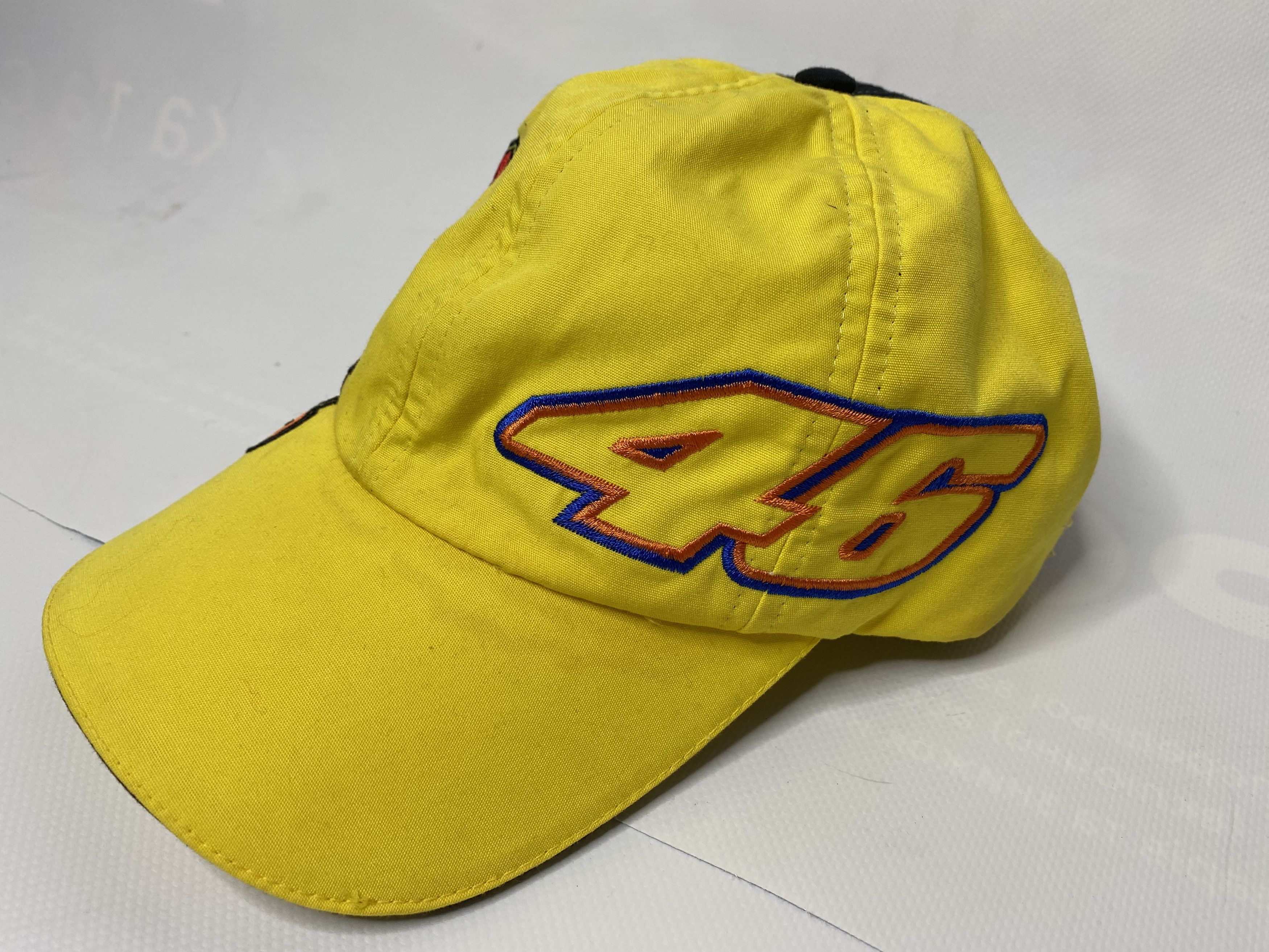 Vintage VALENTINO ROSSI 46 THE DOCTOR MOTO GP RACING HAT CAP VR46 Size ONE SIZE - 2 Thumbnail