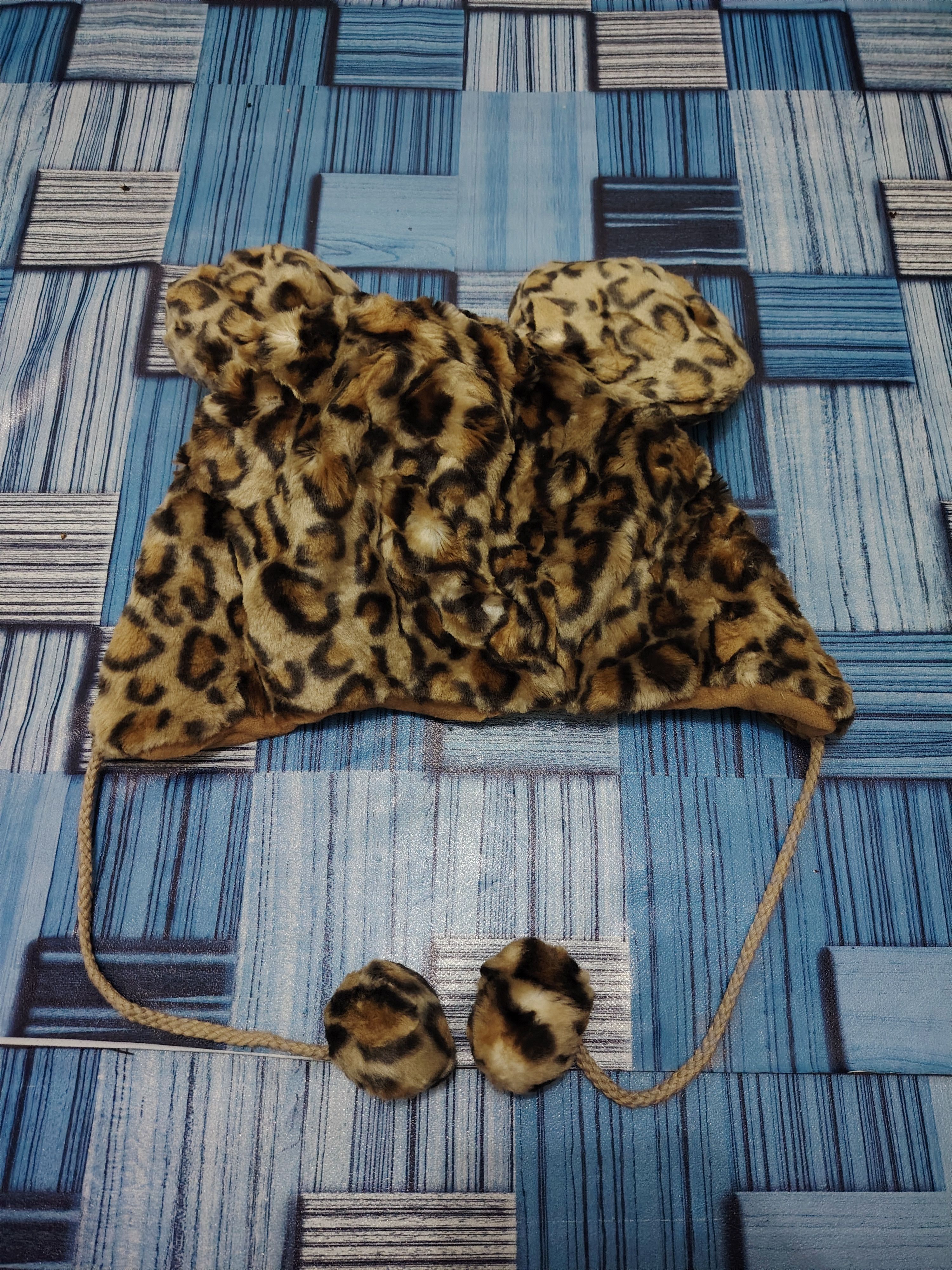 Japanese Brand Rare Tokyo Disney Beanie Hat Leopard Camou mickey mouse Size ONE SIZE - 9 Thumbnail