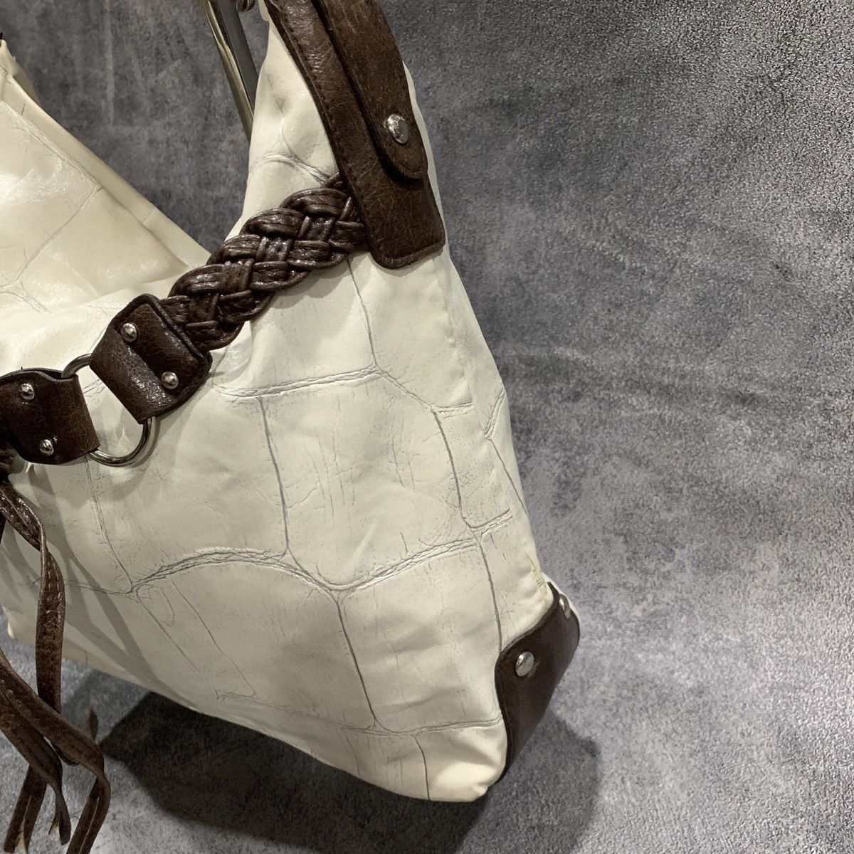 Vintage Leather y2k bag Size ONE SIZE - 5 Thumbnail