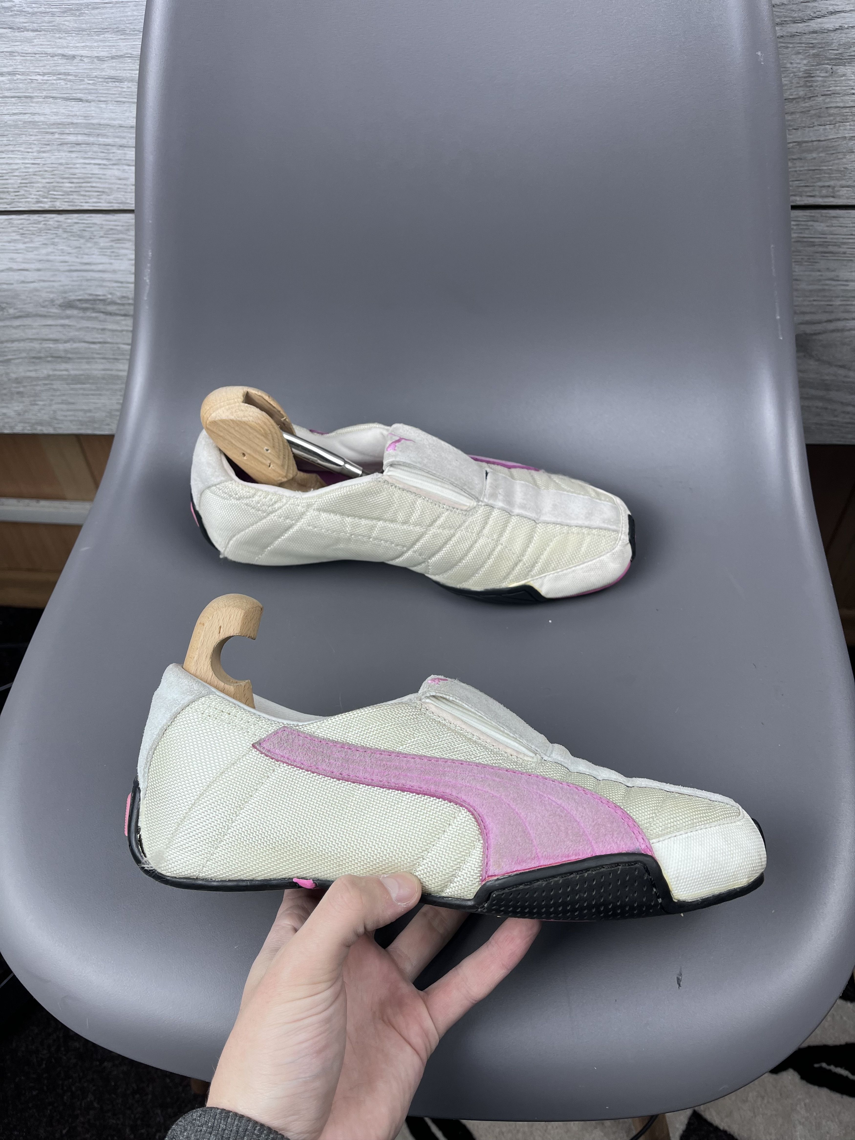 Puma Puma Slip-On Racing Shoes White Pink Low Profile Rare 40 siz Size US 7 / EU 40 - 6 Thumbnail