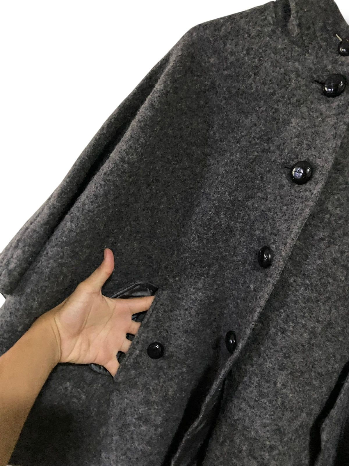 Michel Klein Michel Klein Wool Blend Hooded Capes (153) Size US XXL / EU 58 / 5 - 5 Thumbnail