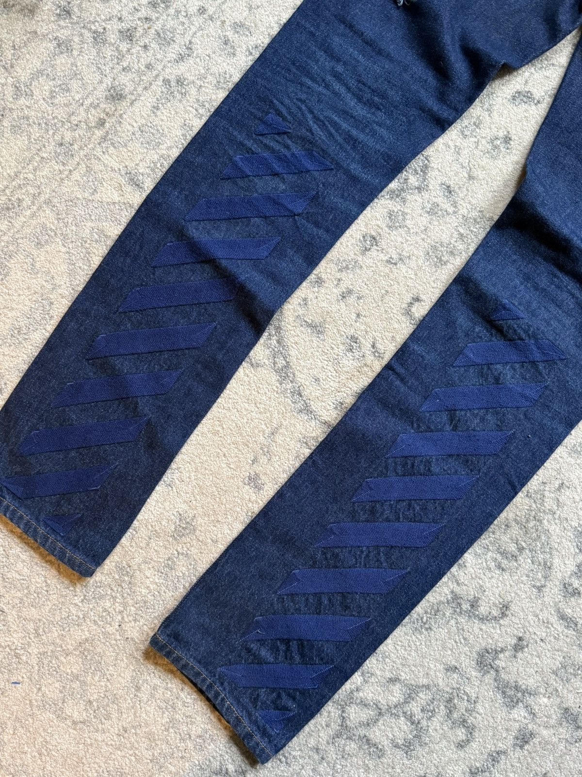 Off-White Off white diagonals distressed denim jeans Size US 34 / EU 50 - 4 Thumbnail