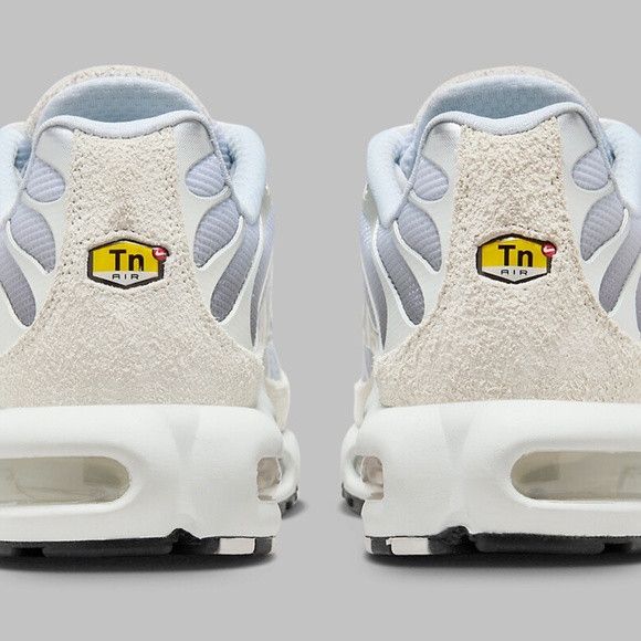 Nike Nike Air Max Plus "Pure Platinum" in Sail / Silver Size US 12 / EU 45 - 6 Thumbnail
