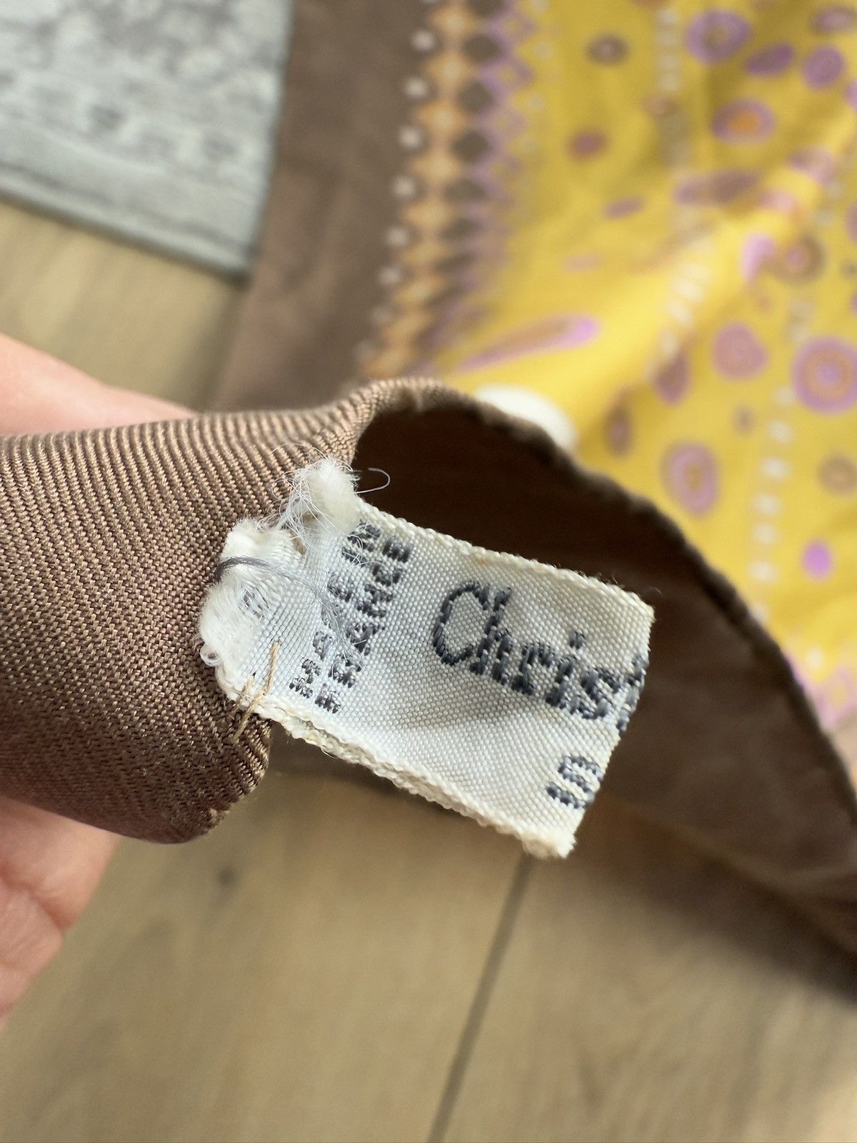 Designer × Dior × Vintage Vintage 90s Christian Dior silk scarf / shawl old money Size ONE SIZE - 5 Thumbnail