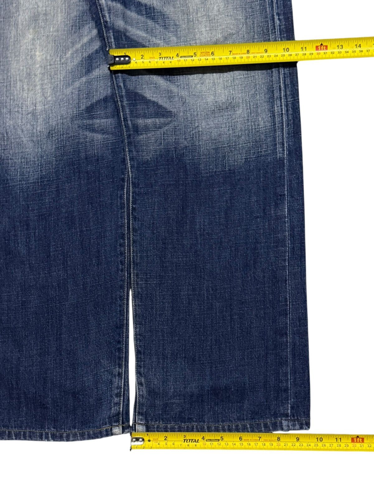 Levi's Vintage Levi’s 553 Japan Denim Jeans | Wide Fit | W32 Size US 32 / EU 48 - 20 Thumbnail