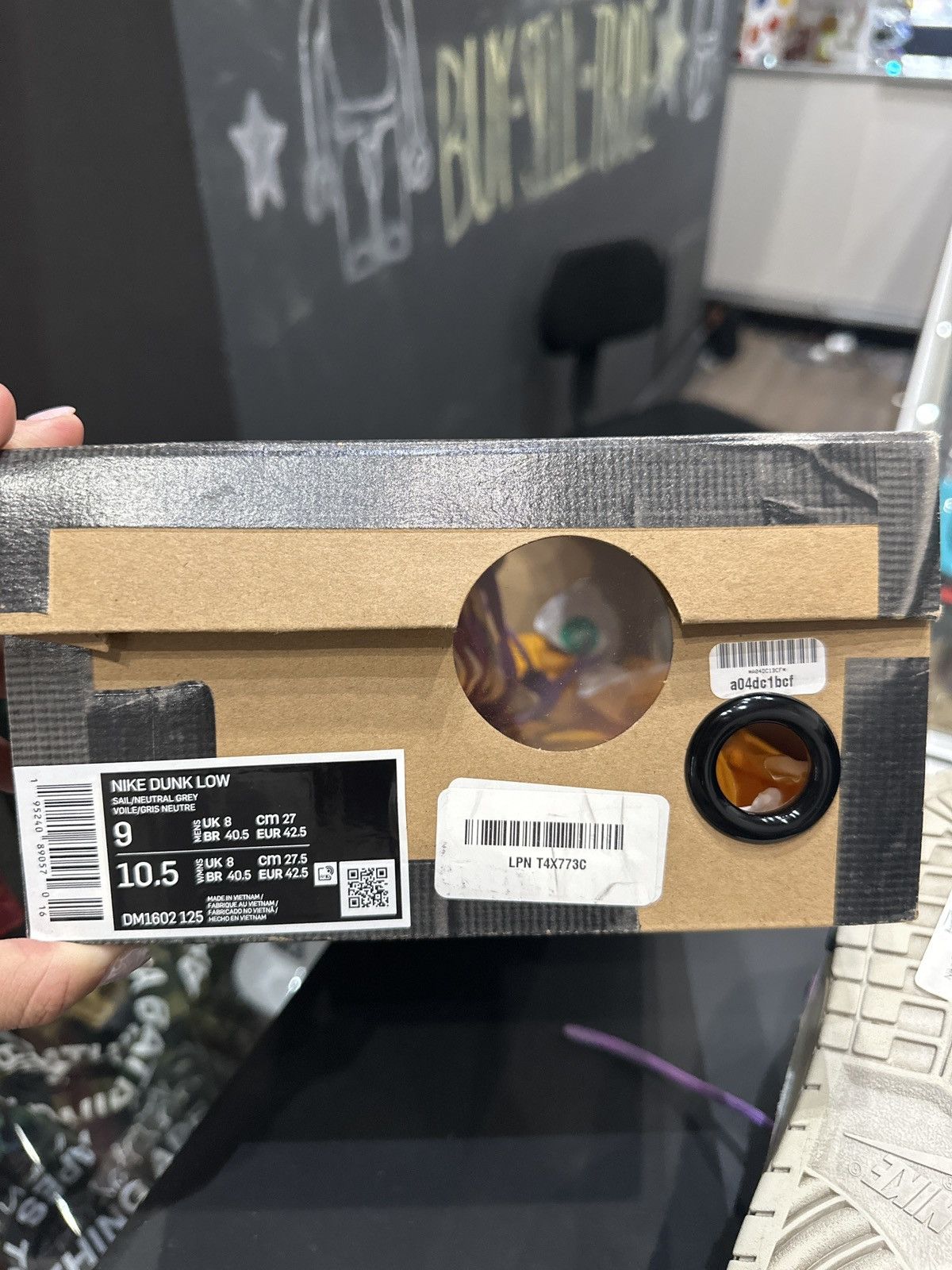Nike × Off-White Nike Off-White Dunk Low Lot 47 Size US 9 / EU 42 - 7 Thumbnail