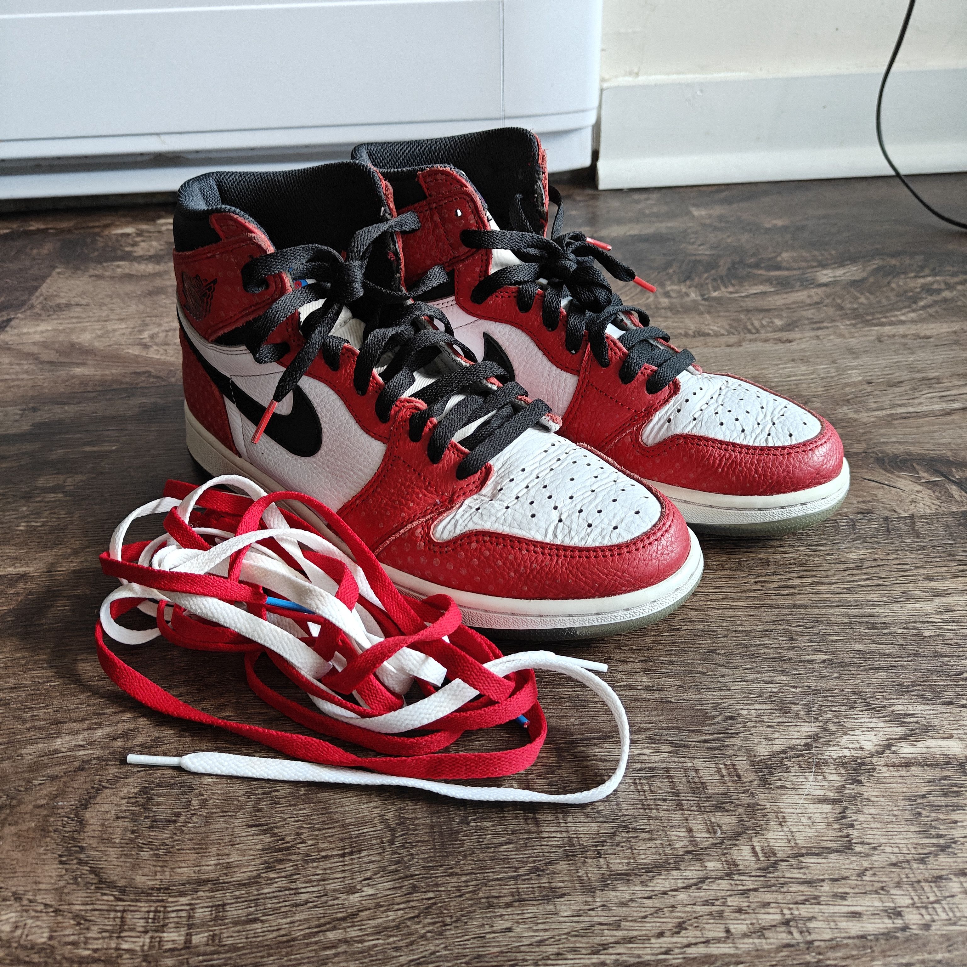 Jordan Brand jordan 1 spiderman origin story - rare collab laces extra Size US 9.5 / EU 42-43 - 3 Thumbnail