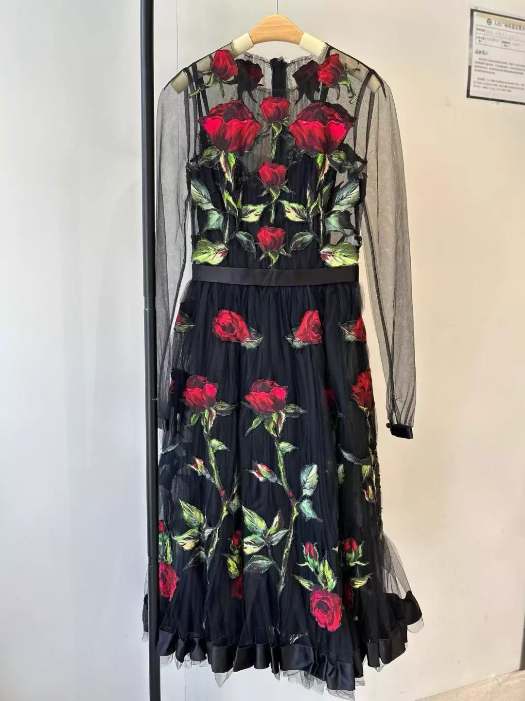 Dolce & Gabbana DG Runway Full Embroidered Tulle Dress Mint 38 Size XS / US 0-2 / IT 36-38 - 1 Thumbnail