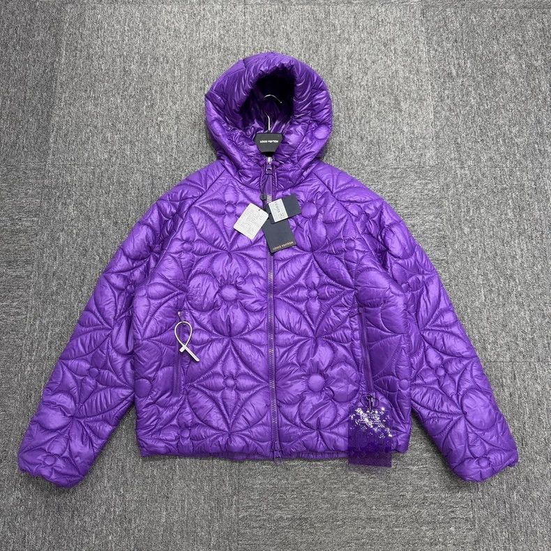 Louis Vuitton Louis Vuitton Quilted Puffer Jacket in Purple Size US XL / EU 56 / 4 - 1 Thumbnail