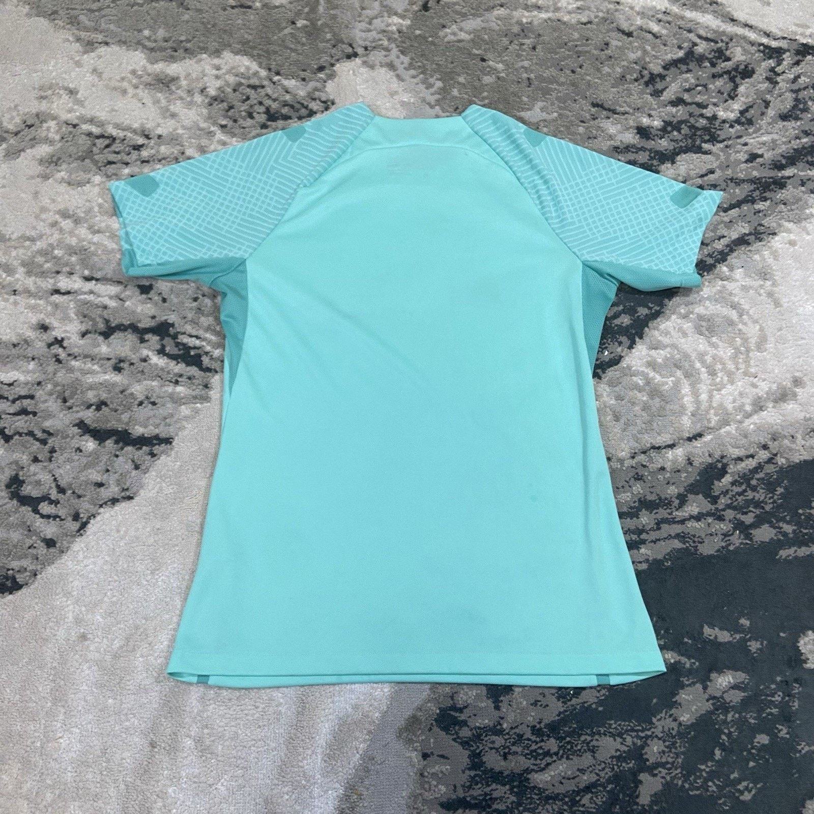 Nike Nike Womens Dri-FIT Strike Soccer Shirt Green - Size Medium Size M / US 6-8 / IT 42-44 - 3 Thumbnail