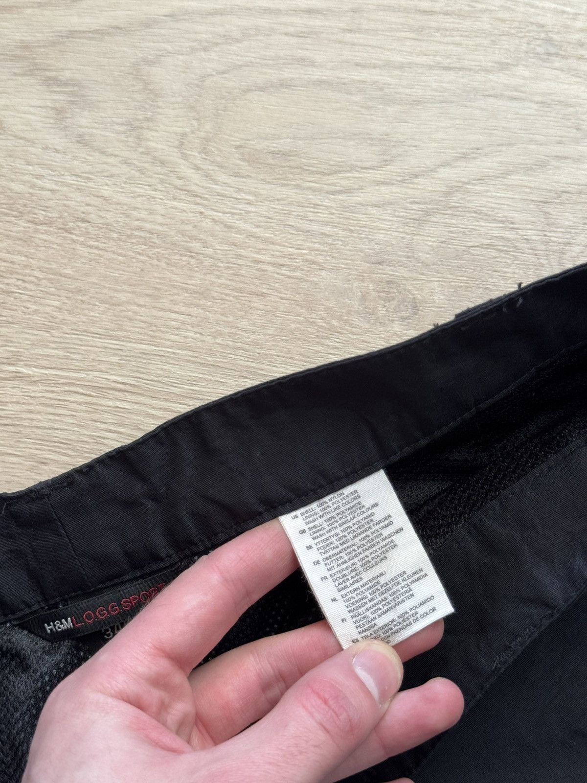 H&M Vintage 00’s H&M y2k Black Tactical Cargo Nylon Shorts Size US 34 / EU 50 - 7 Thumbnail