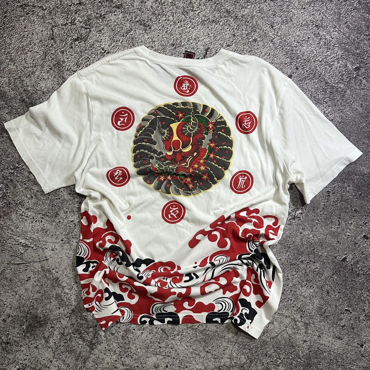 Beauty Beast TSHIRT BLANC ET ROUGE JAPANESE DEMONS Size US L / EU 52-54 / 3 - 1 Thumbnail