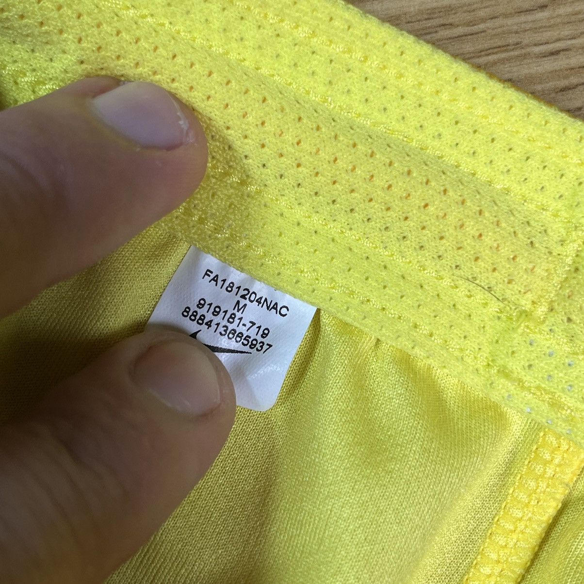Chelsea Soccer × Nike Shorts Nike Chelsea FC 18/19 Away Stadium Size US 32 / EU 48 - 5 Thumbnail