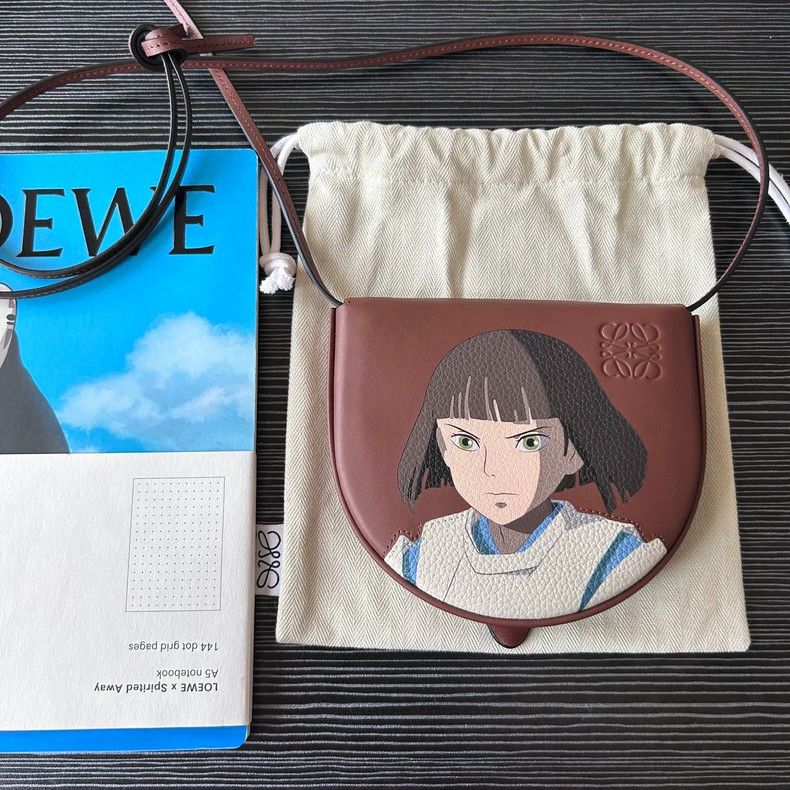 Loewe LOEWE size os Spirited Away has a joint collection of white Size ONE SIZE - 6 Thumbnail