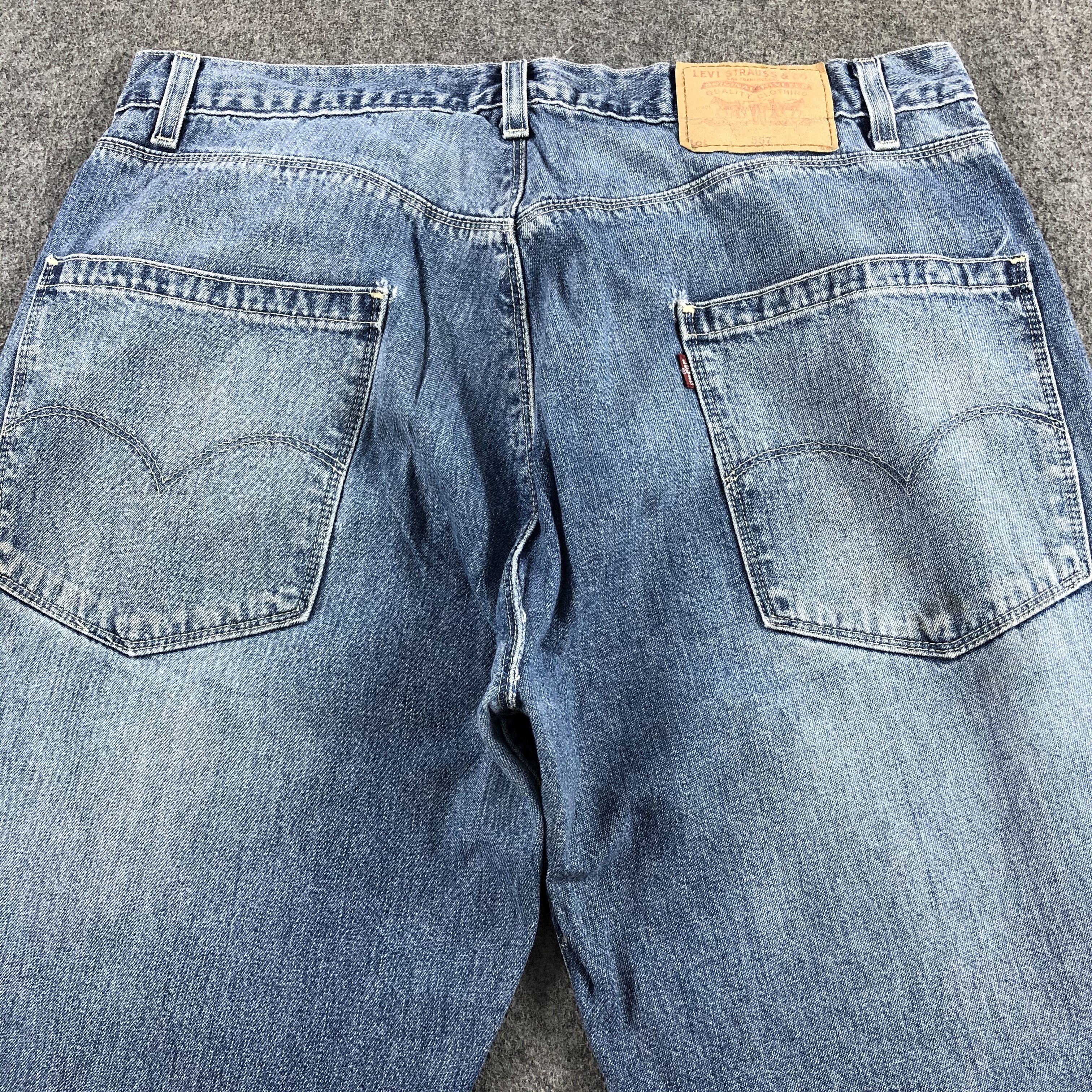 Levi's Vintage Blue Wash Levis 501 Jeans-J1643 Size US 35 - 4 Thumbnail