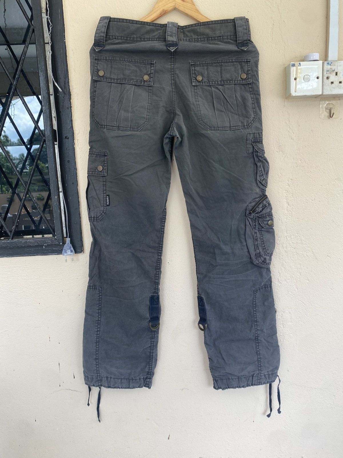 Hysteric Glamour Hysteric Glamour 11 Pockets 3D Cargo Pants Size US 31 - 5 Thumbnail
