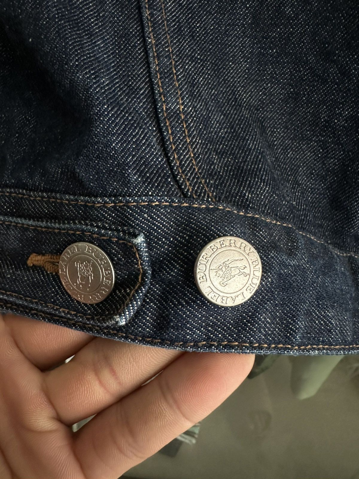 Burberry Burberry Blue Label Denim Jacket Made in Japan (Size 38) Size S / US 4 / IT 40 - 9 Thumbnail