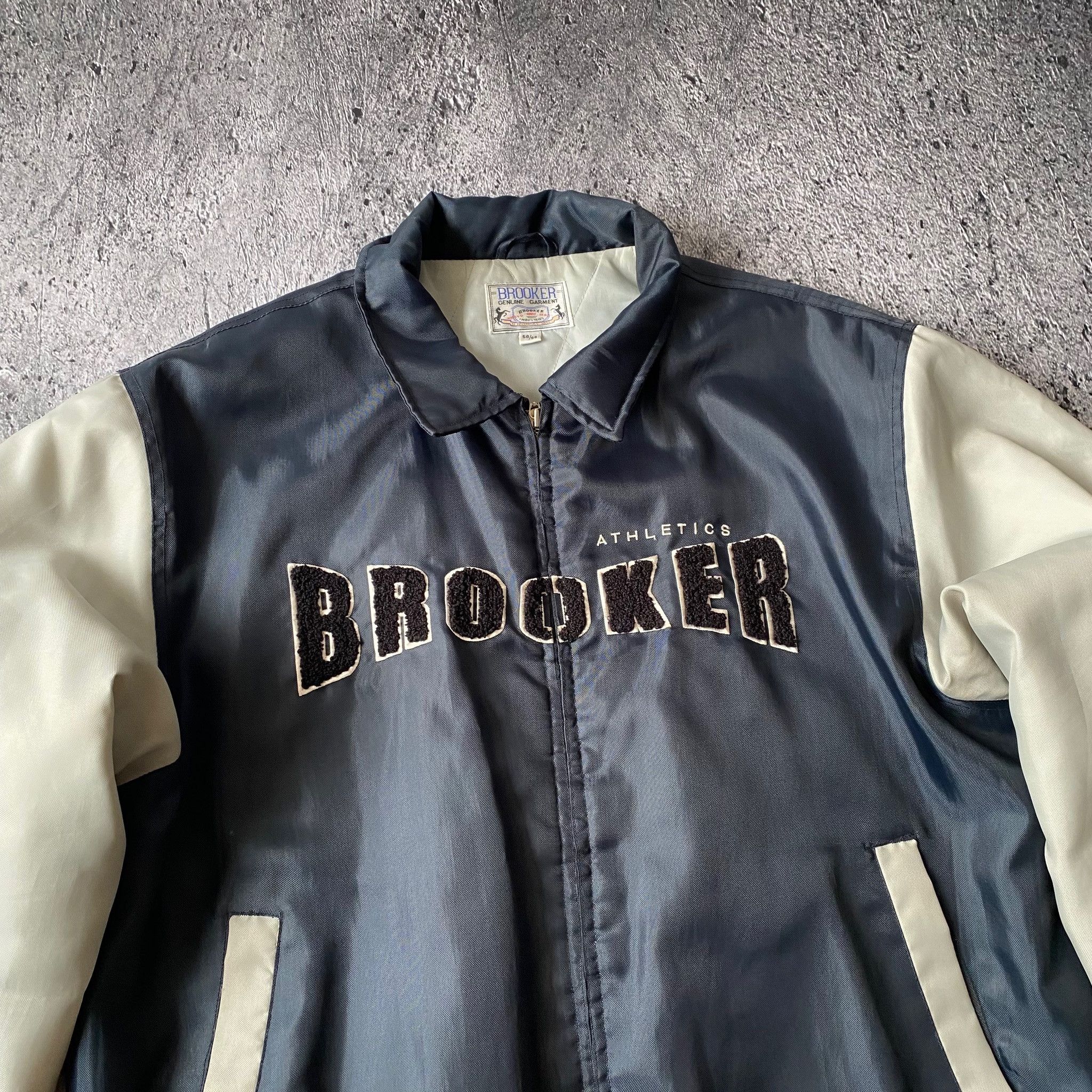Other Vintage 90s Usa Big Logo Bomber Jacket Size US XL / EU 56 / 4 - 2 Thumbnail