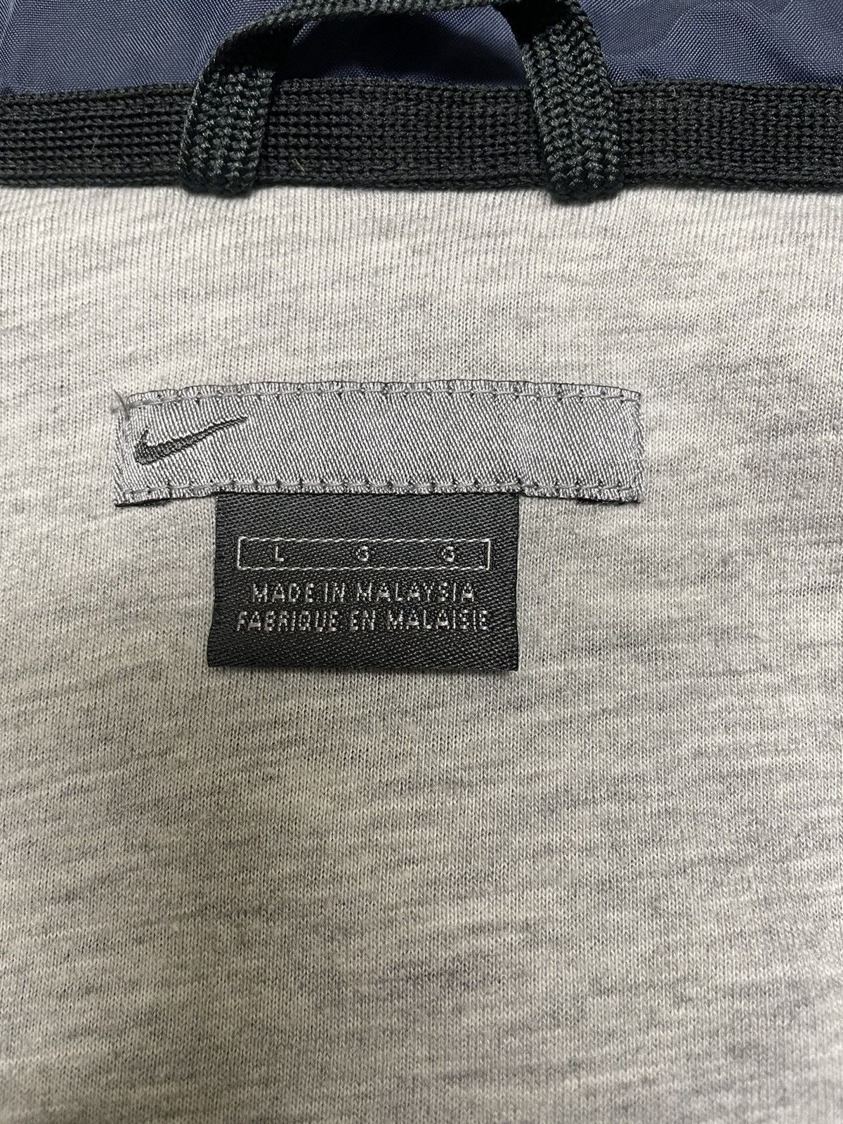 Nike Vintage Nike windbreaker Size US L / EU 52-54 / 3 - 4 Thumbnail