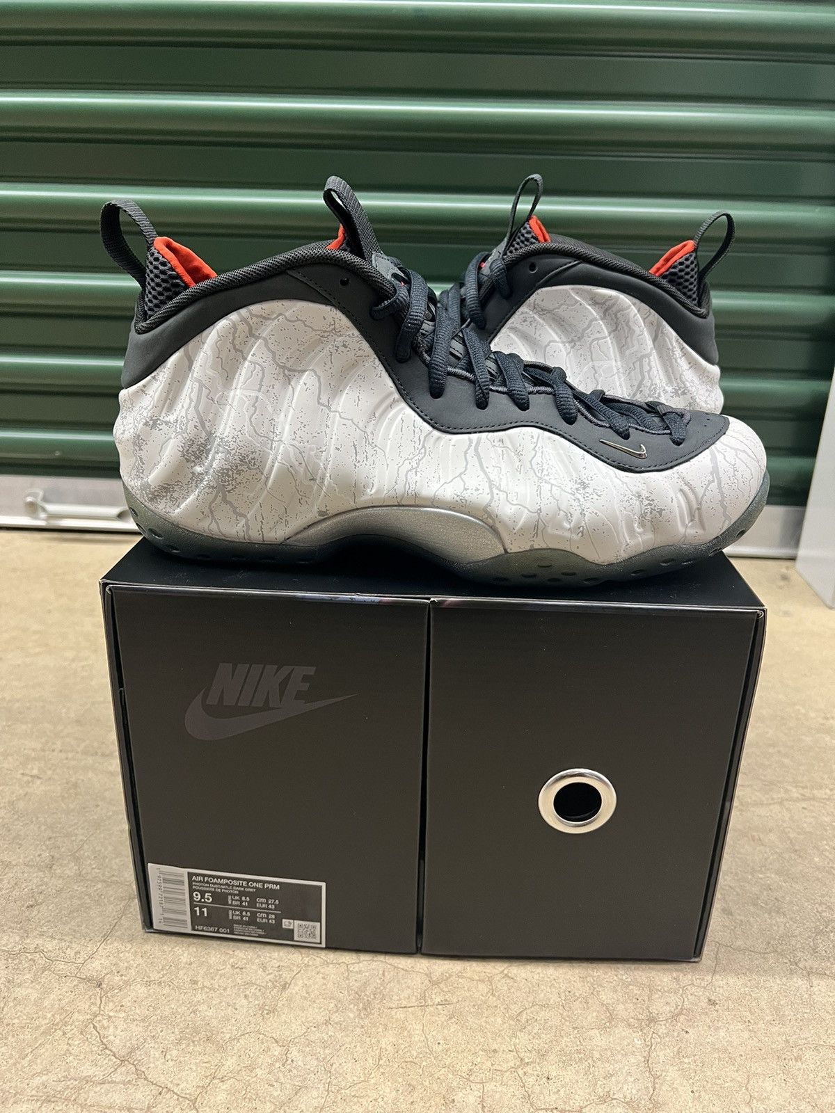 Nike Nike Air Foamposite One PRM x Tekken 8 Jin Kazama Size 9.5 Size US 9.5 / EU 42-43 - 1 Thumbnail