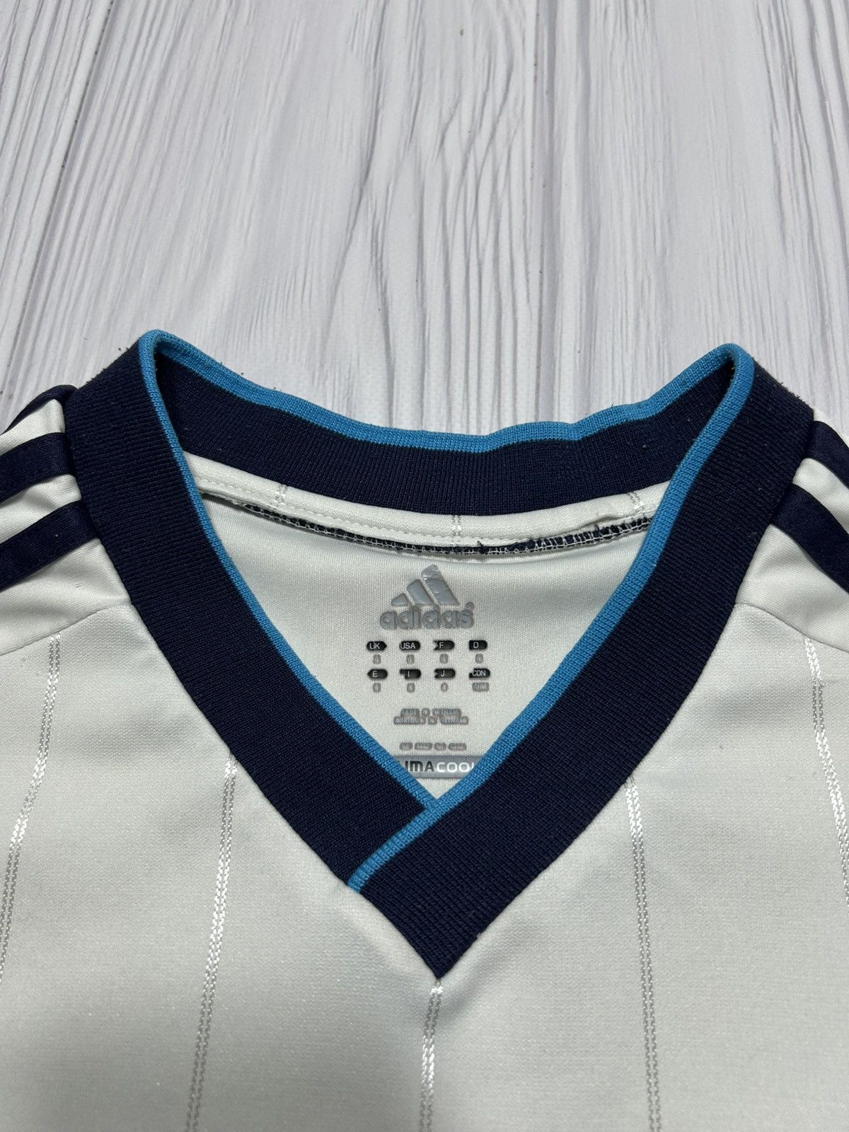 Adidas Real Madrid Benzema #9 Adidas Soccer Jersey Size M Size US M / EU 48-50 / 2 - 12 Thumbnail