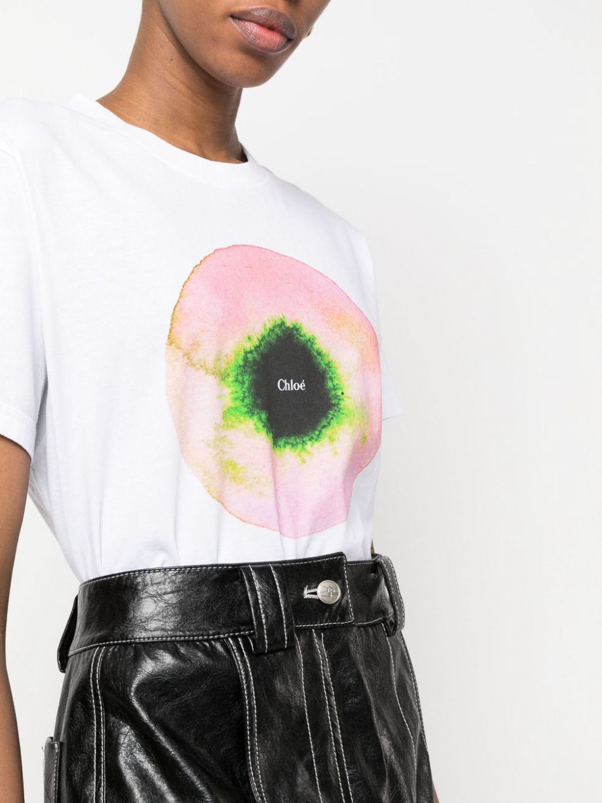Chloe o1y0825 Short Sleeves T-Shirt in White Size M / US 6-8 / IT 42-44 - 2 Thumbnail