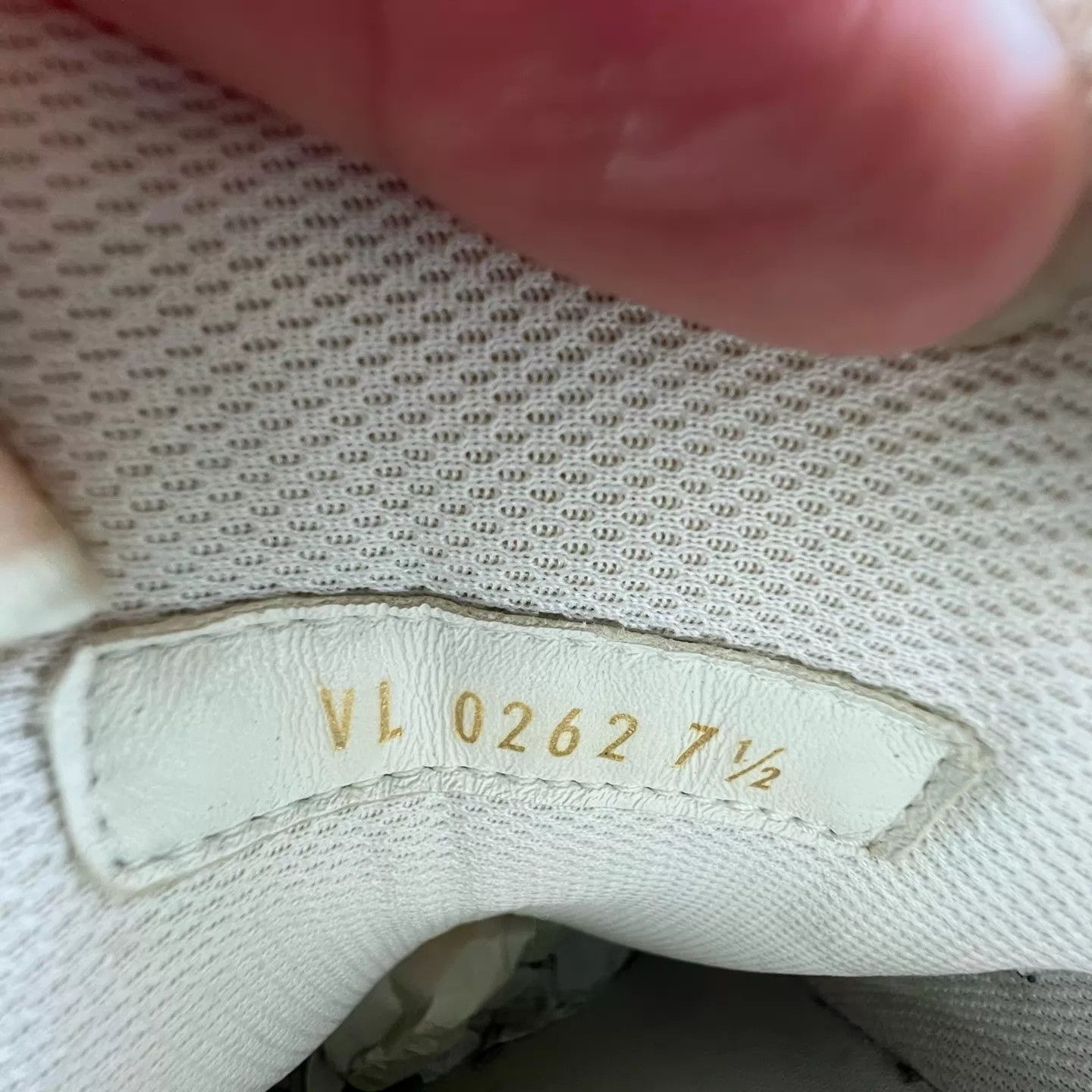 Louis Vuitton LV Trainer White & Blue Denim UK7.5/EU41.5 Midsole Scuff Fix Size US 8.5 / EU 41-42 - 8 Thumbnail