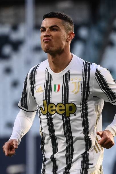 Adidas Adidas x Juventus #7 Cristiano Ronaldo 2020/2021 Home Jersey Size US L / EU 52-54 / 3 - 3 Thumbnail
