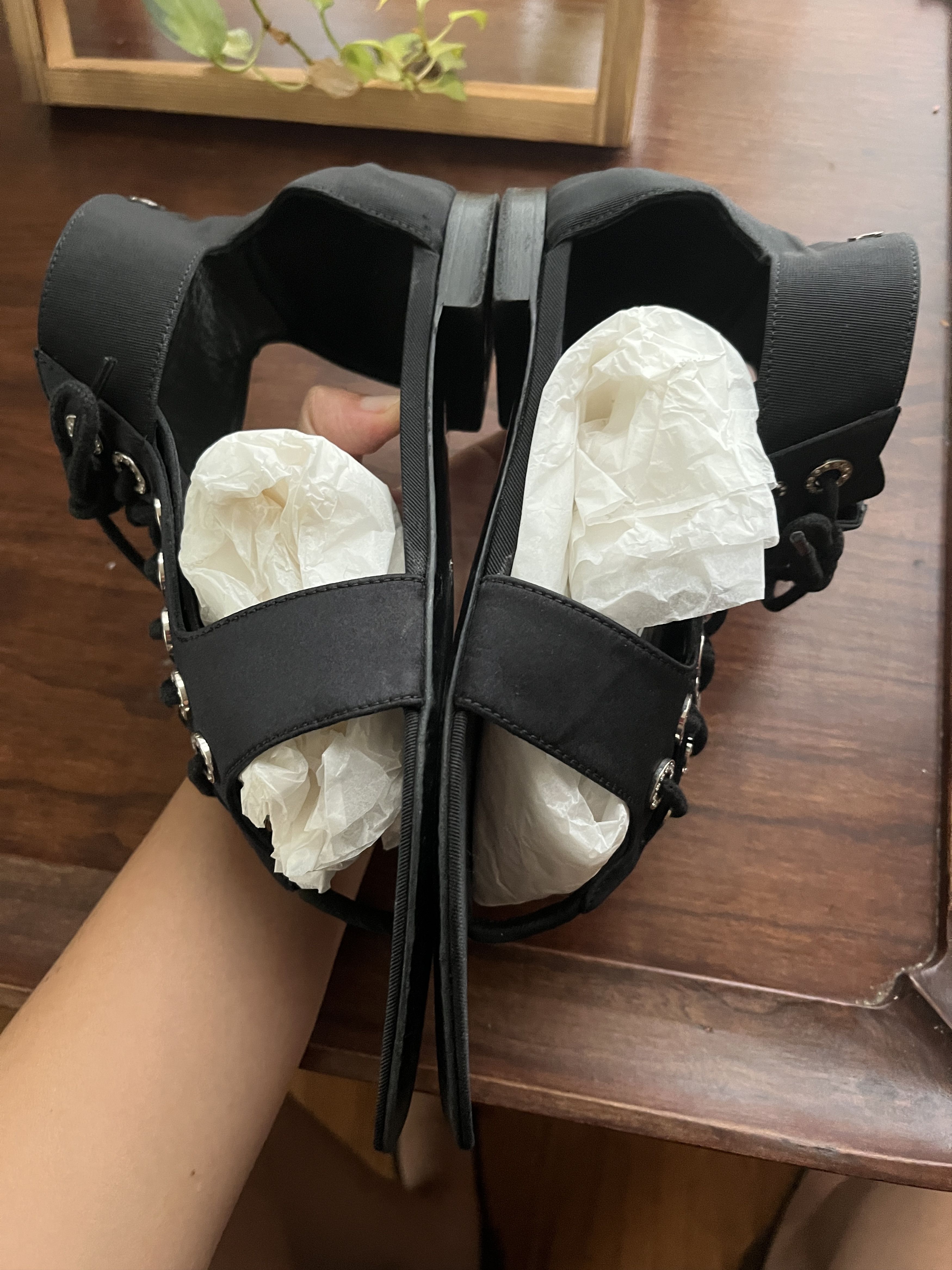 Chanel Chanel black renaissance sandals size 36.5 Size US 6.5 / IT 36.5 - 5 Thumbnail