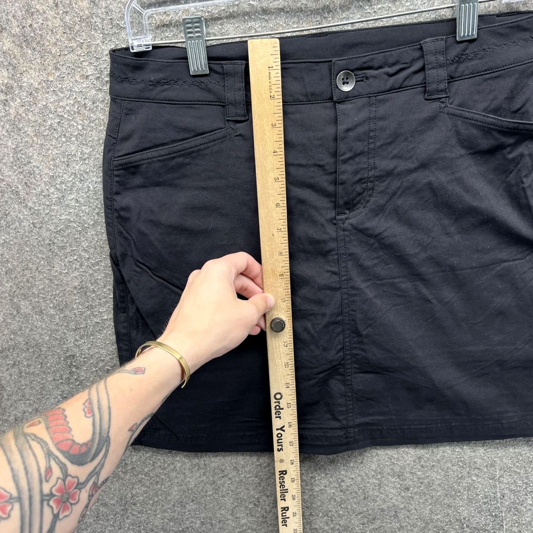 Eddie Bauer Eddie Bauer Skort Womens 4 Black Stretch Outdoor Hiking Travel Pockets Casual Skort Size 27" / US 4 / IT 40 - 5 Thumbnail