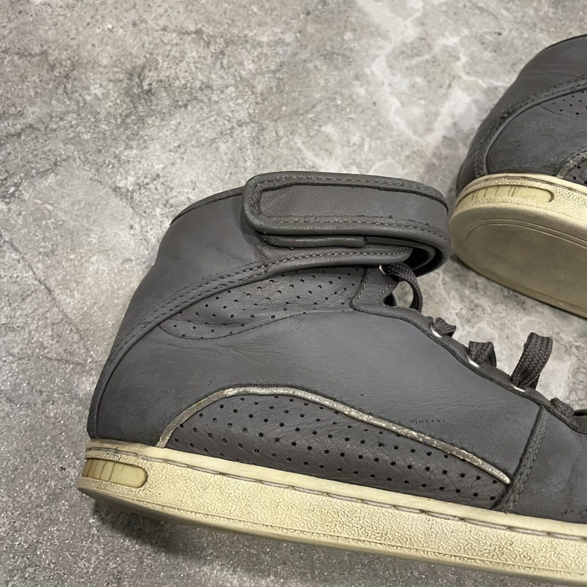Dolce & Gabbana 33 size Dolce Gabbana High Top Sneaker shoes boots leather Size US 4 / IT 34 - 2 Thumbnail