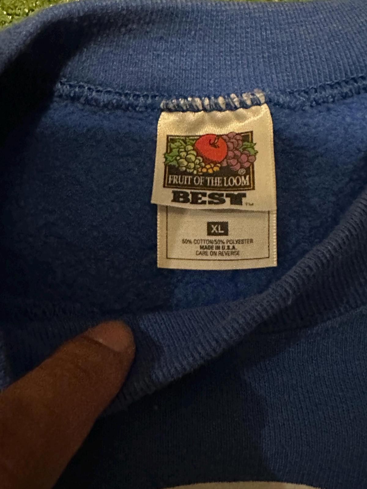 Fruit Of The Loom Vintage Fruit of the Loom Bassett's Blue Crewneсk Size ONE SIZE - 3 Thumbnail