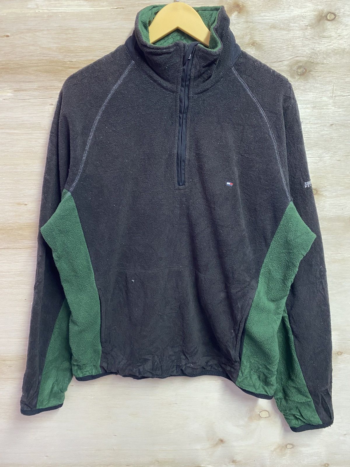 Tommy Hilfiger Tommy Hilfiger half zipper fleece jacket Size US L / EU 52-54 / 3 - 1 Thumbnail