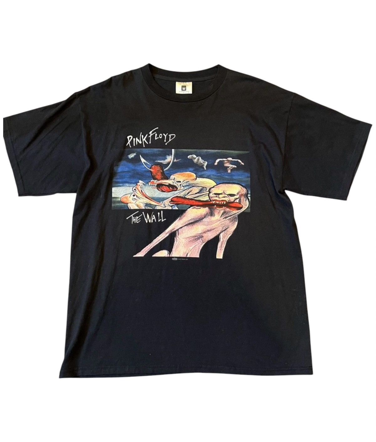 Vintage Vintage Pink Floyd "The Wall" T-Shirt Size US XL / EU 56 / 4 - 1 Thumbnail