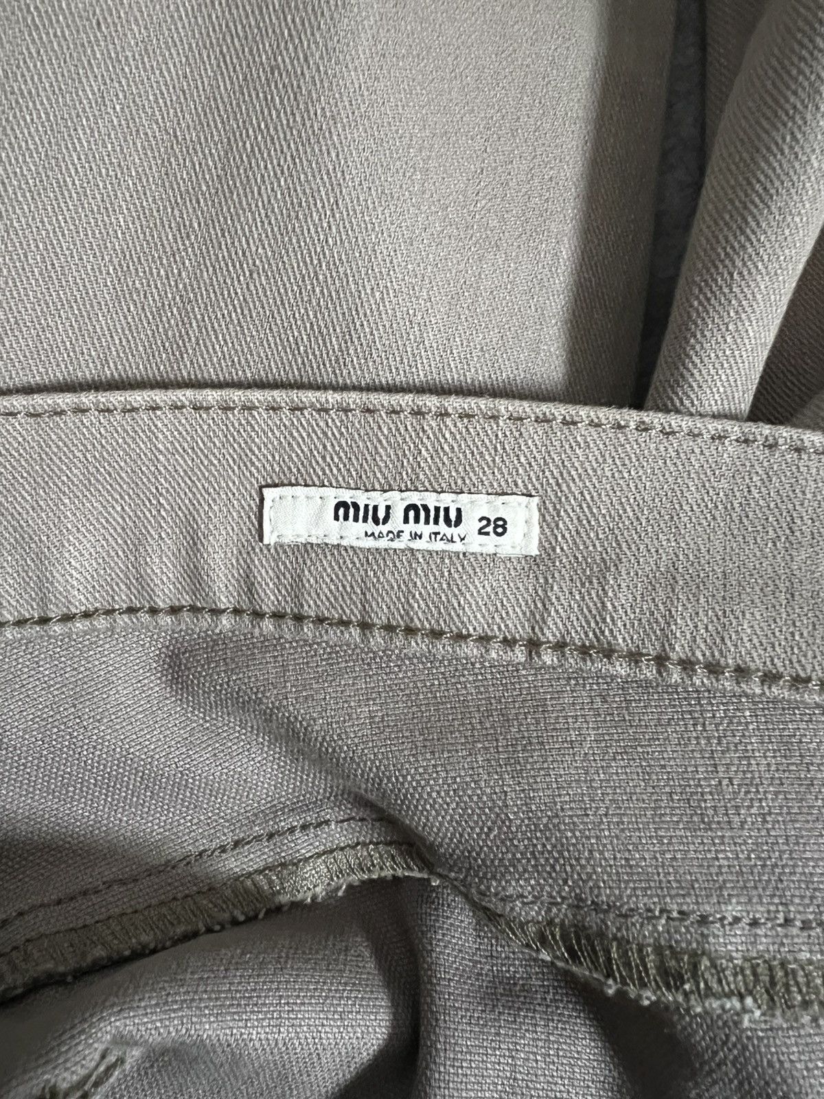 Miu Miu Miu miu bermuda shorts s beige camel Size 28" / US 6 / IT 42 - 4 Thumbnail