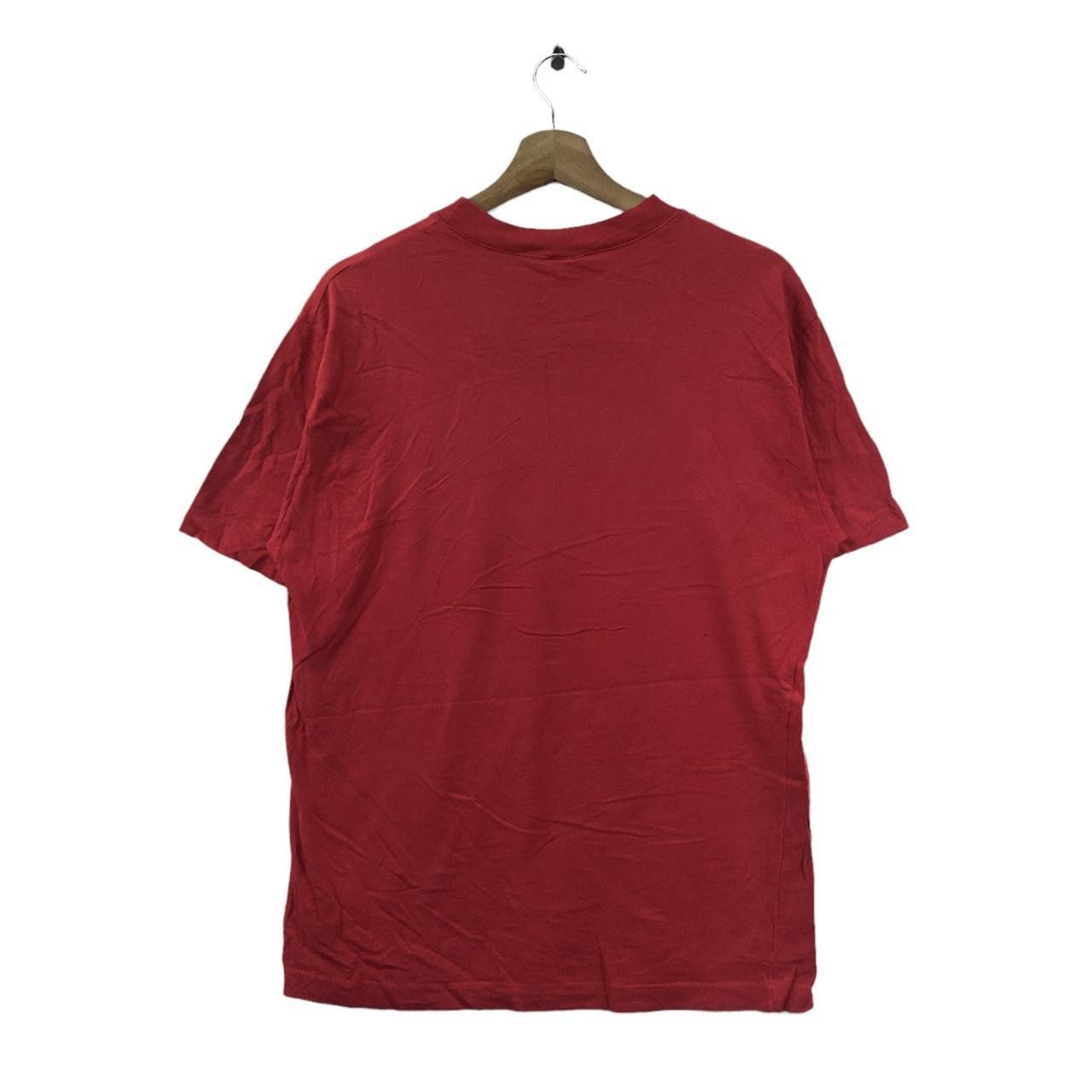 United Colors Of Benetton Vtg UNITED COLORS BENETTON Made In Italy Tee Shirt Red Size US S / EU 44-46 / 1 - 4 Thumbnail