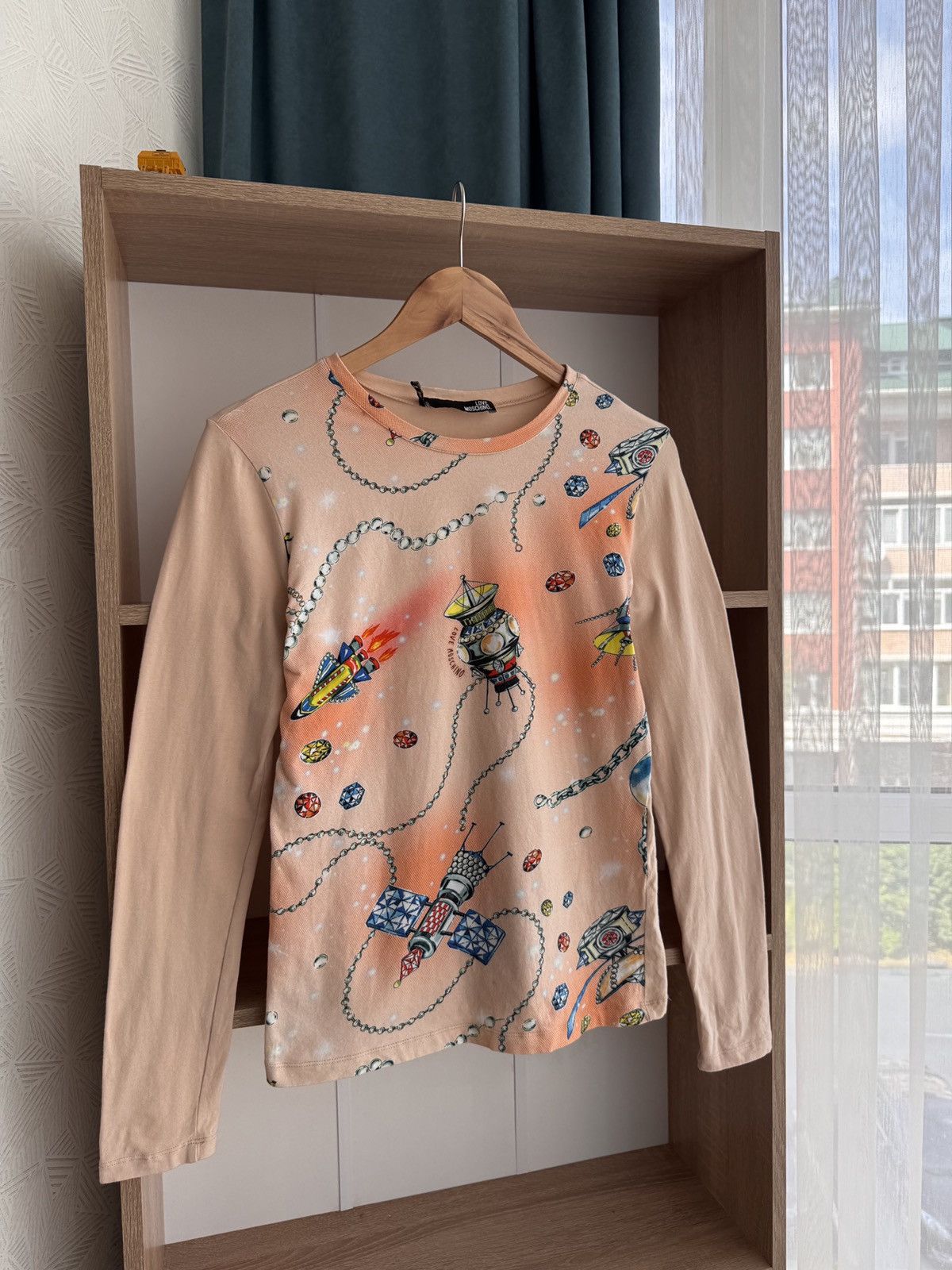 Love Moschino × Moschino × Vintage Vintage Love Moschino Luxury Space Galaxy LongSleeve Size M / US 6-8 / IT 42-44 - 7 Thumbnail