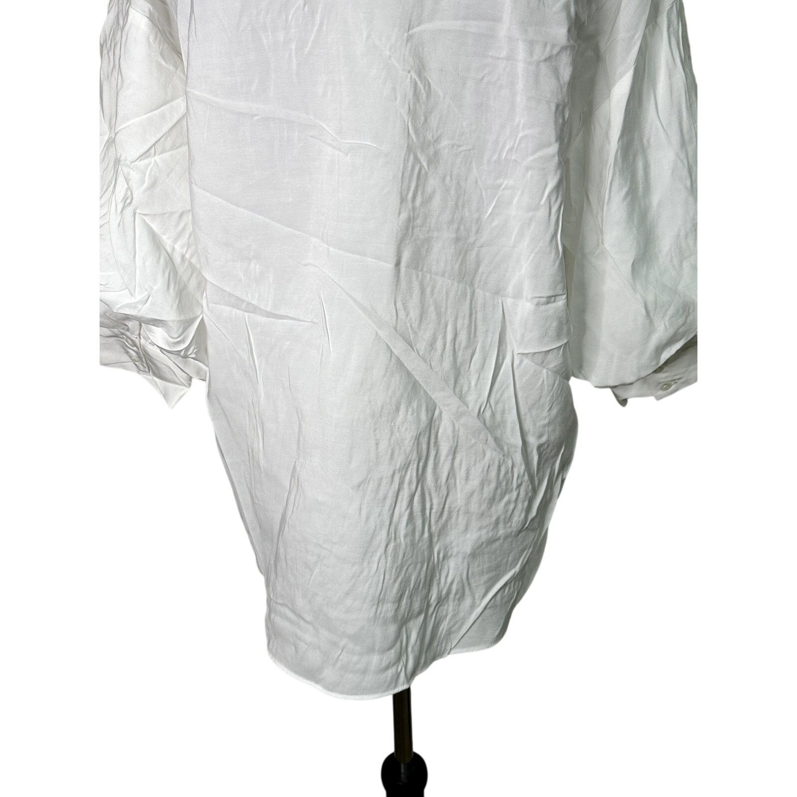 Other Endless Rose Blouse Oversized Fit Button Down White XS NWOT Size XS / US 0-2 / IT 36-38 - 7 Thumbnail