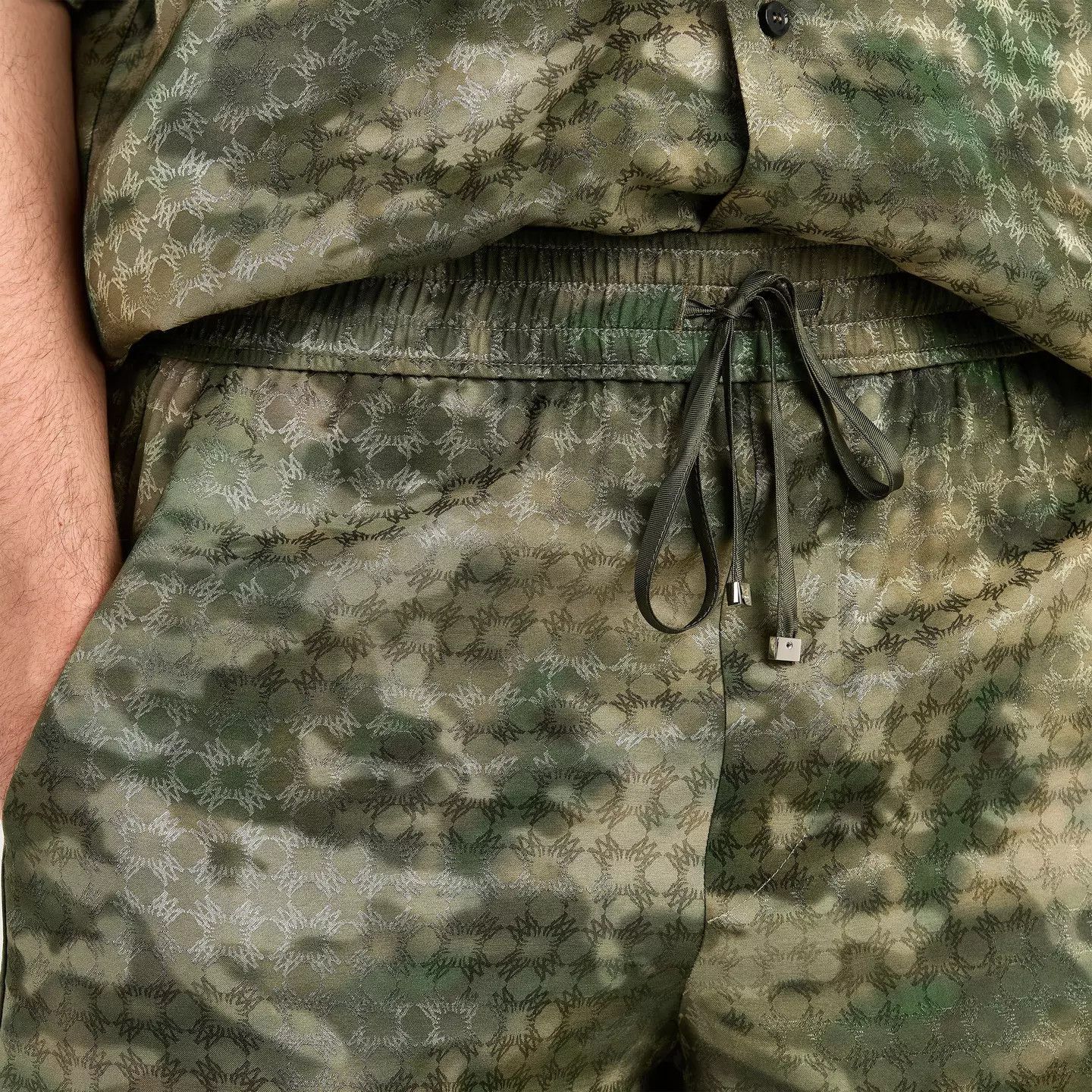 Amiri o1g2r1mq0426 MA Camo Woven Tracksuit Shorts in Camo Size US 32 / EU 48 - 5 Thumbnail
