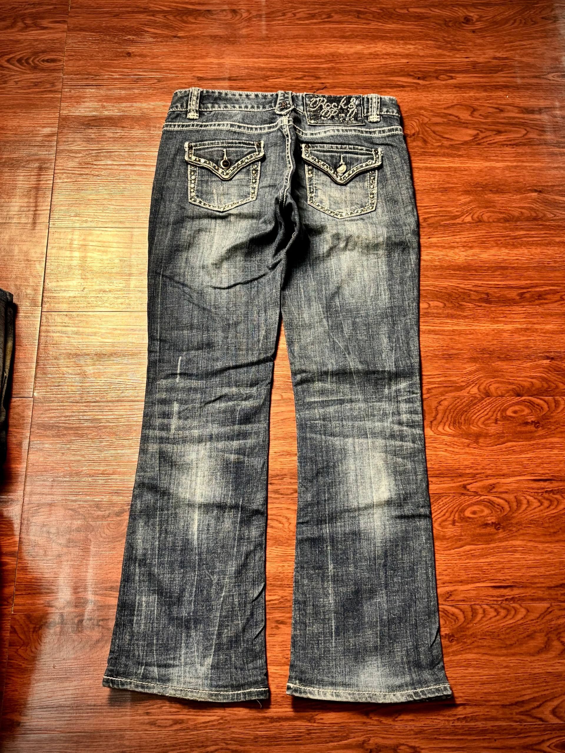 Miss Me Vintage Y2K Distressed Flap Pocket Bootcut Jeans Wash Denim Size 32" / US 10 / IT 46 - 1 Thumbnail