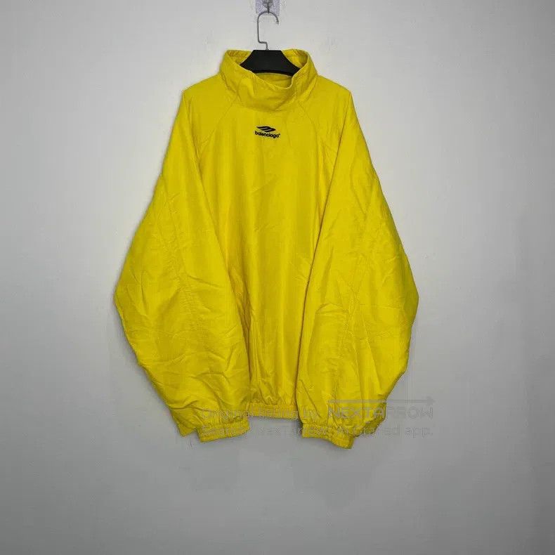 Balenciaga Balenciaga Solid color high-necked raglan long-sleeved jac Size US L / EU 52-54 / 3 - 1 Thumbnail