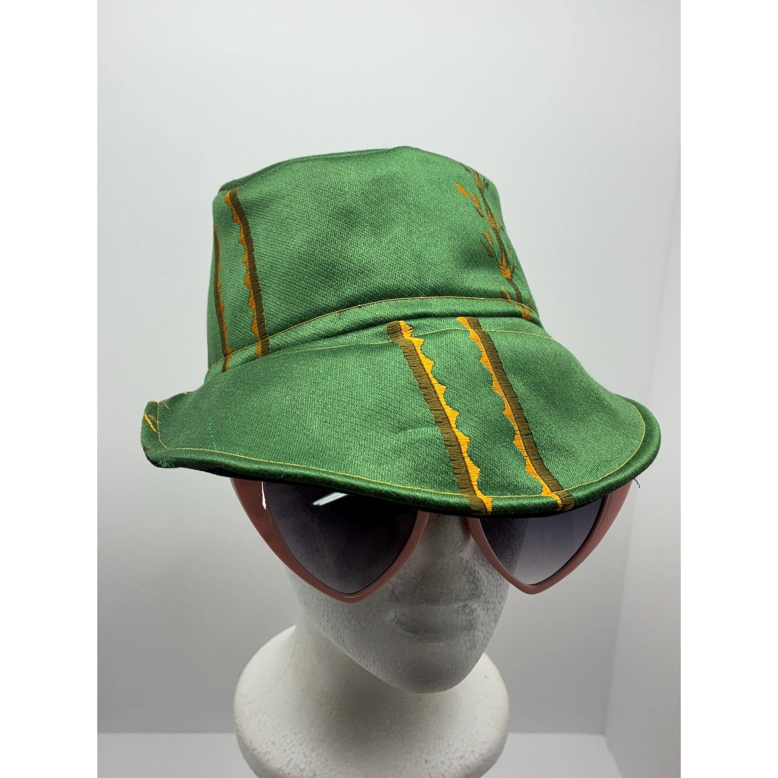 Other Bonnie Bucket Hat – Small (22”) – Upcycled Botanical Fabric Size ONE SIZE - 5 Thumbnail