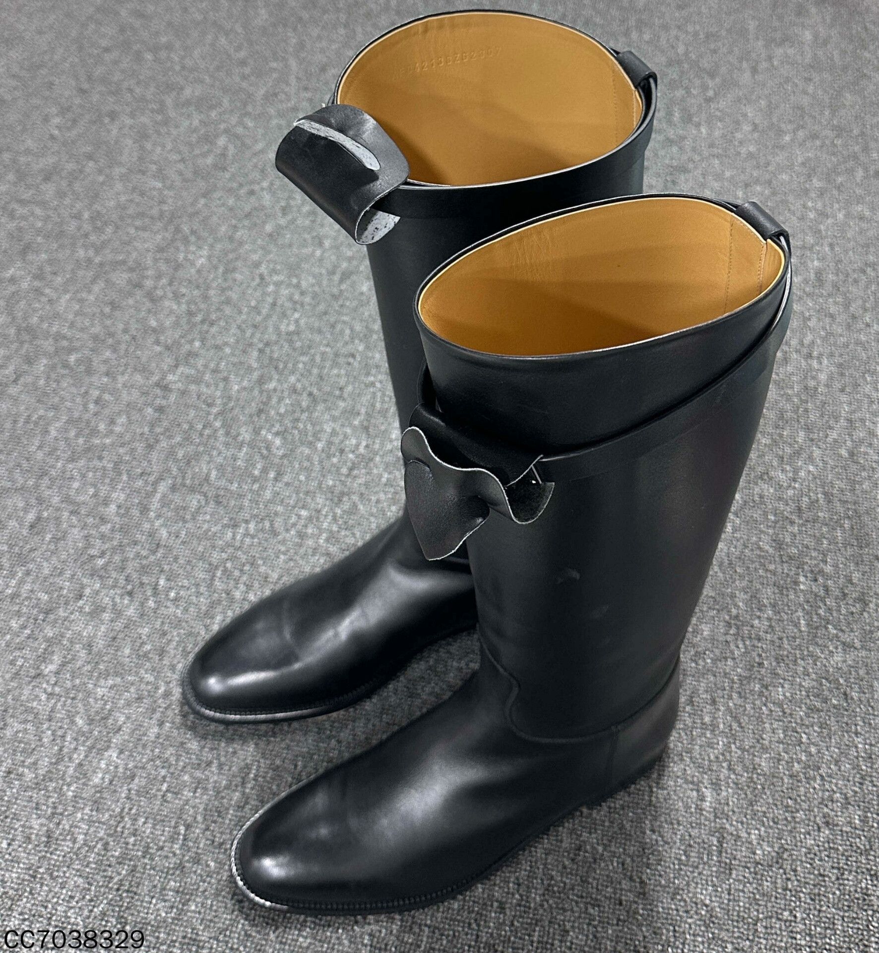 Hermes Hermes Black Boots us_7-5 Women Size US 7.5 / IT 37.5 - 1 Thumbnail