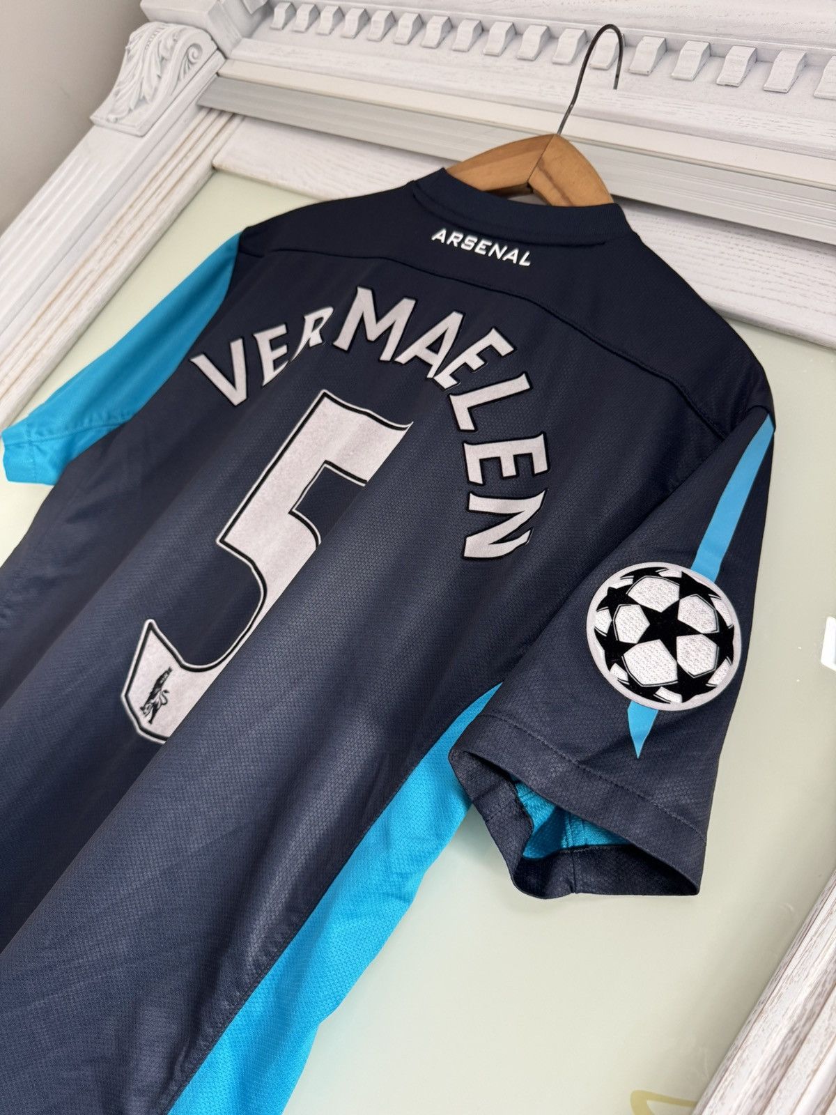 Nike Vermaelen #5 Arsenal 2011-2012 Away Soccer Jersey Kit Shirt Size US M / EU 48-50 / 2 - 9 Thumbnail