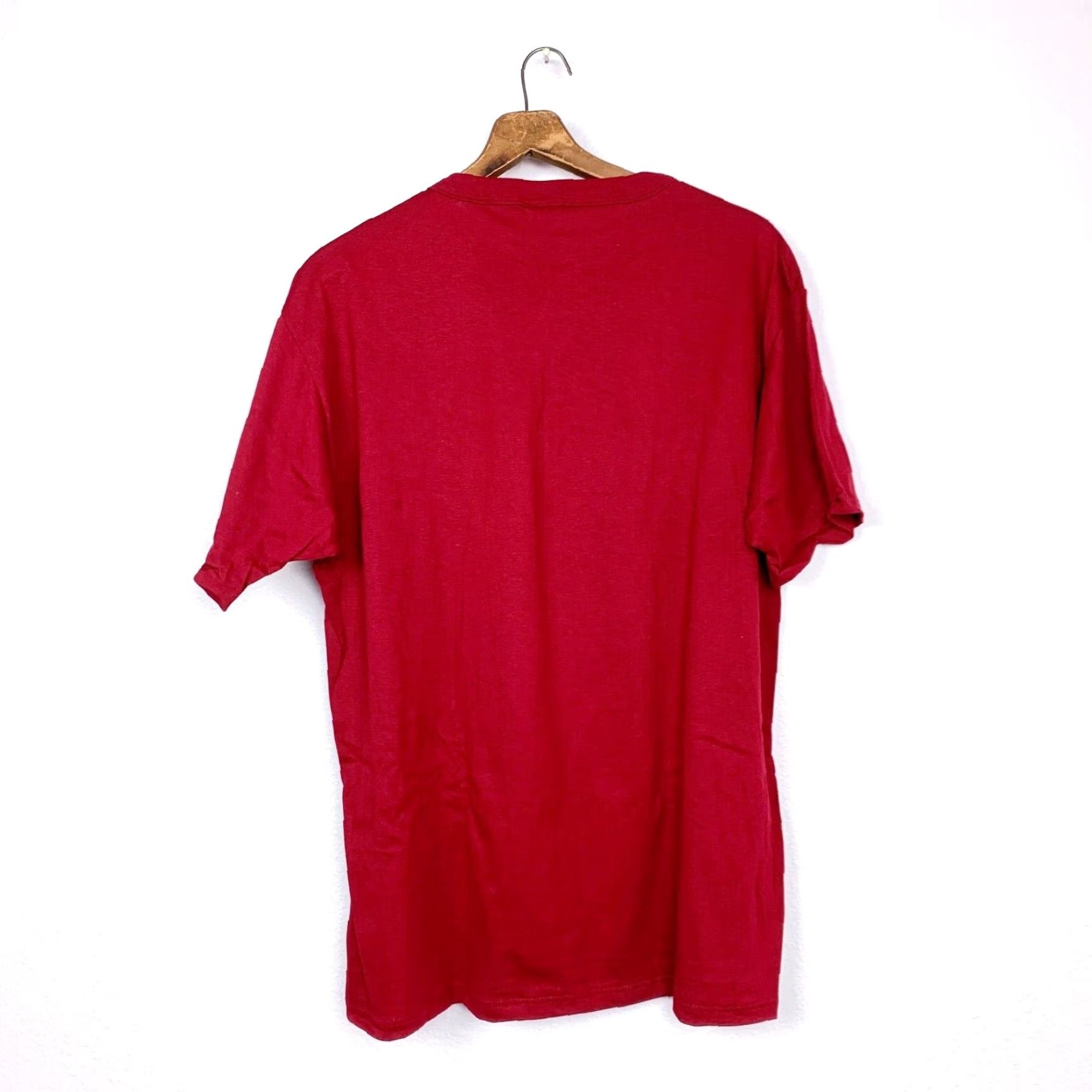 Russell Athletic VINTAGE Russell Athletic Shirt Unisex XL Red 1990s Deadstock Short Sleeve Cotton 50/50 Basic Tee - 1990s Grunge USA Size US XL / EU 56 / 4 - 5 Thumbnail