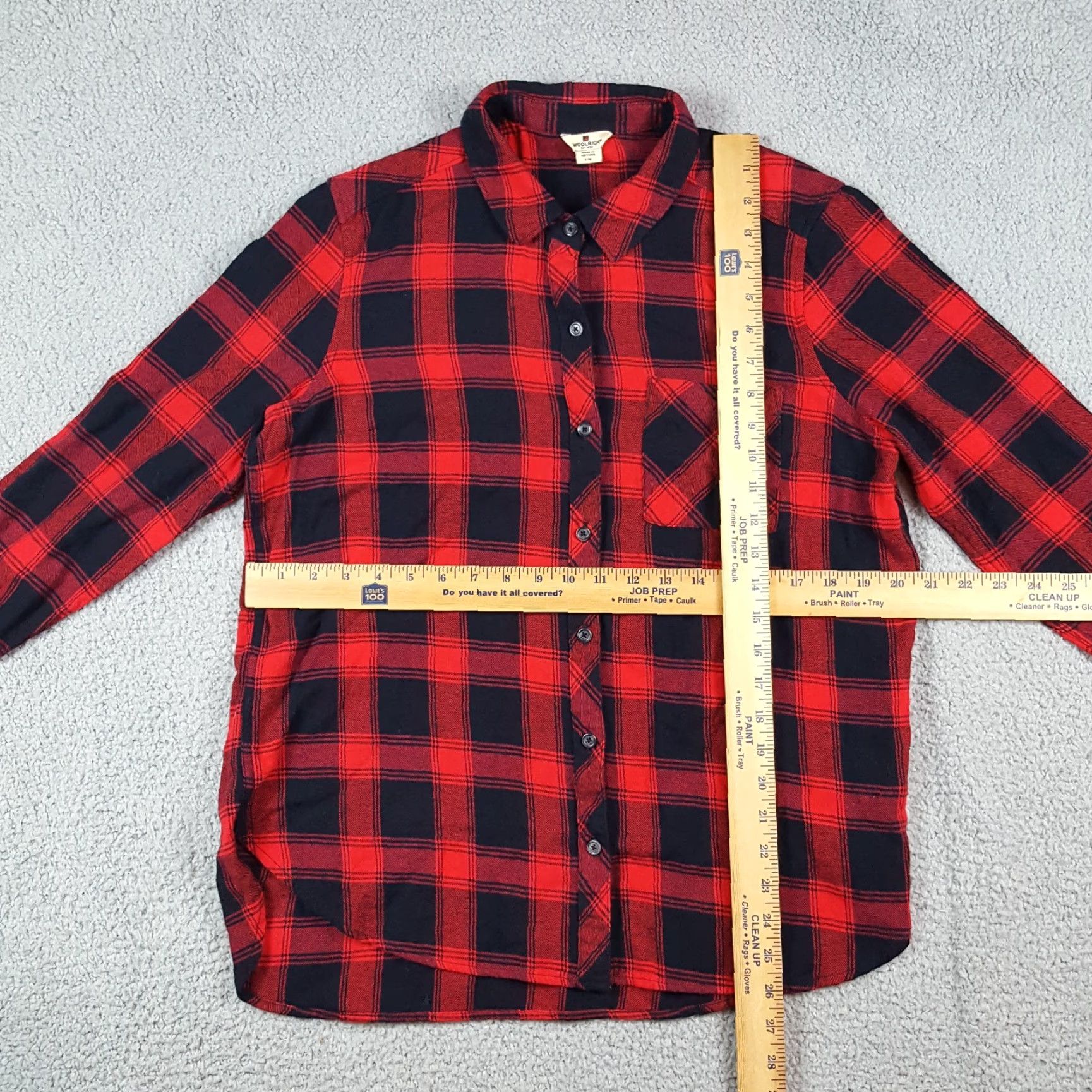 Vintage Vintage Woolrich Women's Button-Up Shirt Flannel Long Sleeve Fall Winter Casual Outdoor Buffalo Plaid Size Large Red Size L / US 10 / IT 46 - 7 Thumbnail